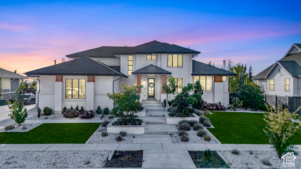 Photo of 576 S 1450 W, Farmington, UT 84025 (MLS # 2187680)