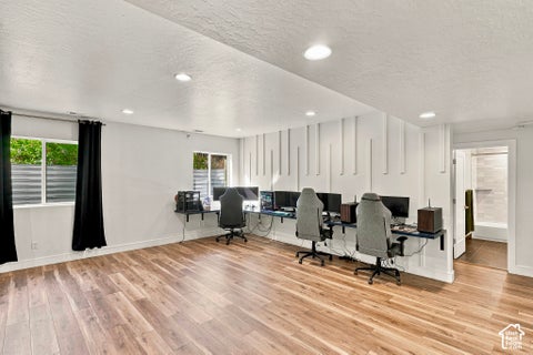 Tiny photo for 576 S 1450 W, Farmington, UT 84025 (MLS # 2187680)