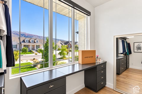Tiny photo for 576 S 1450 W, Farmington, UT 84025 (MLS # 2187680)