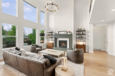 Tiny photo for 576 S 1450 W, Farmington, UT 84025 (MLS # 2187680)