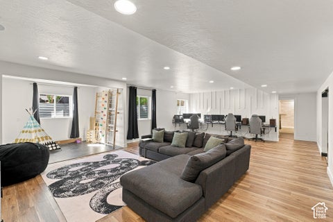 Tiny photo for 576 S 1450 W, Farmington, UT 84025 (MLS # 2187680)