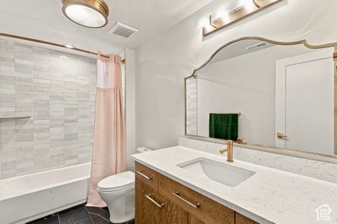 Tiny photo for 576 S 1450 W, Farmington, UT 84025 (MLS # 2187680)