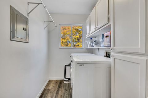 Tiny photo for 179 STONEPARK CIR, Draper, UT 84020 (MLS # 2121186)