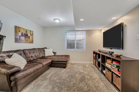 Tiny photo for 179 STONEPARK CIR, Draper, UT 84020 (MLS # 2121186)