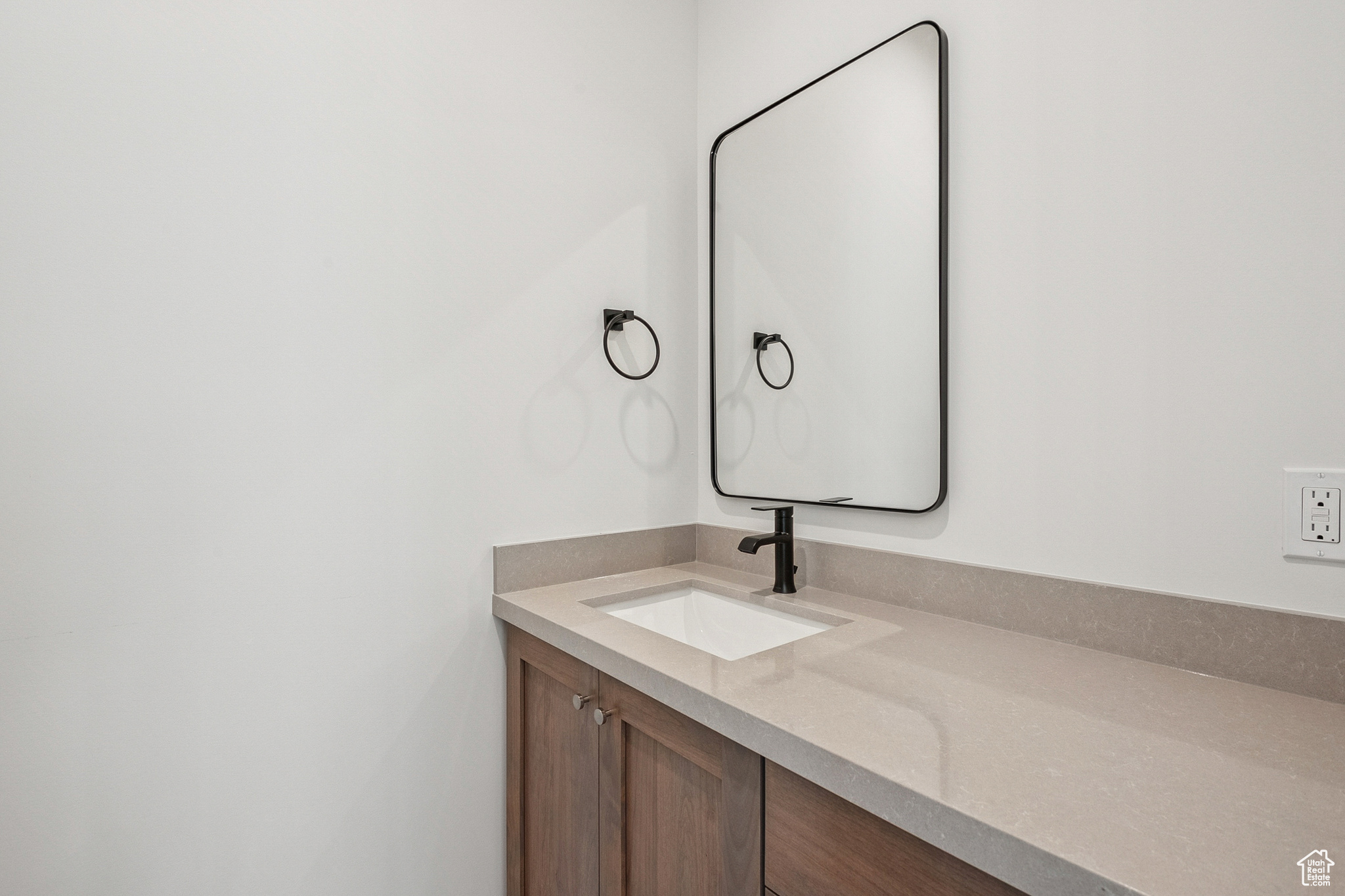 TRAPPERS RIDGE - Residential