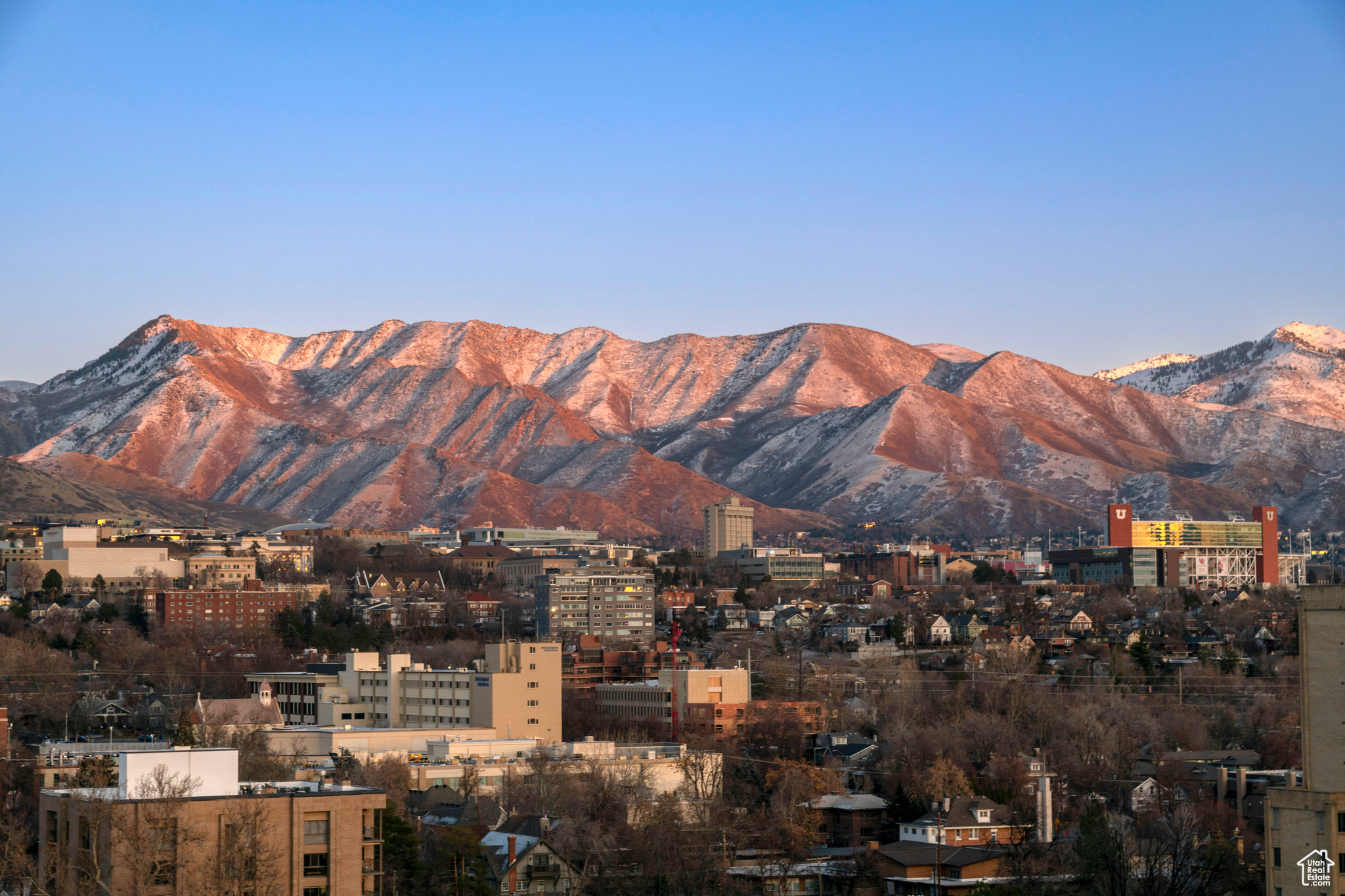 BONNEVILLE TOWERS - Residential