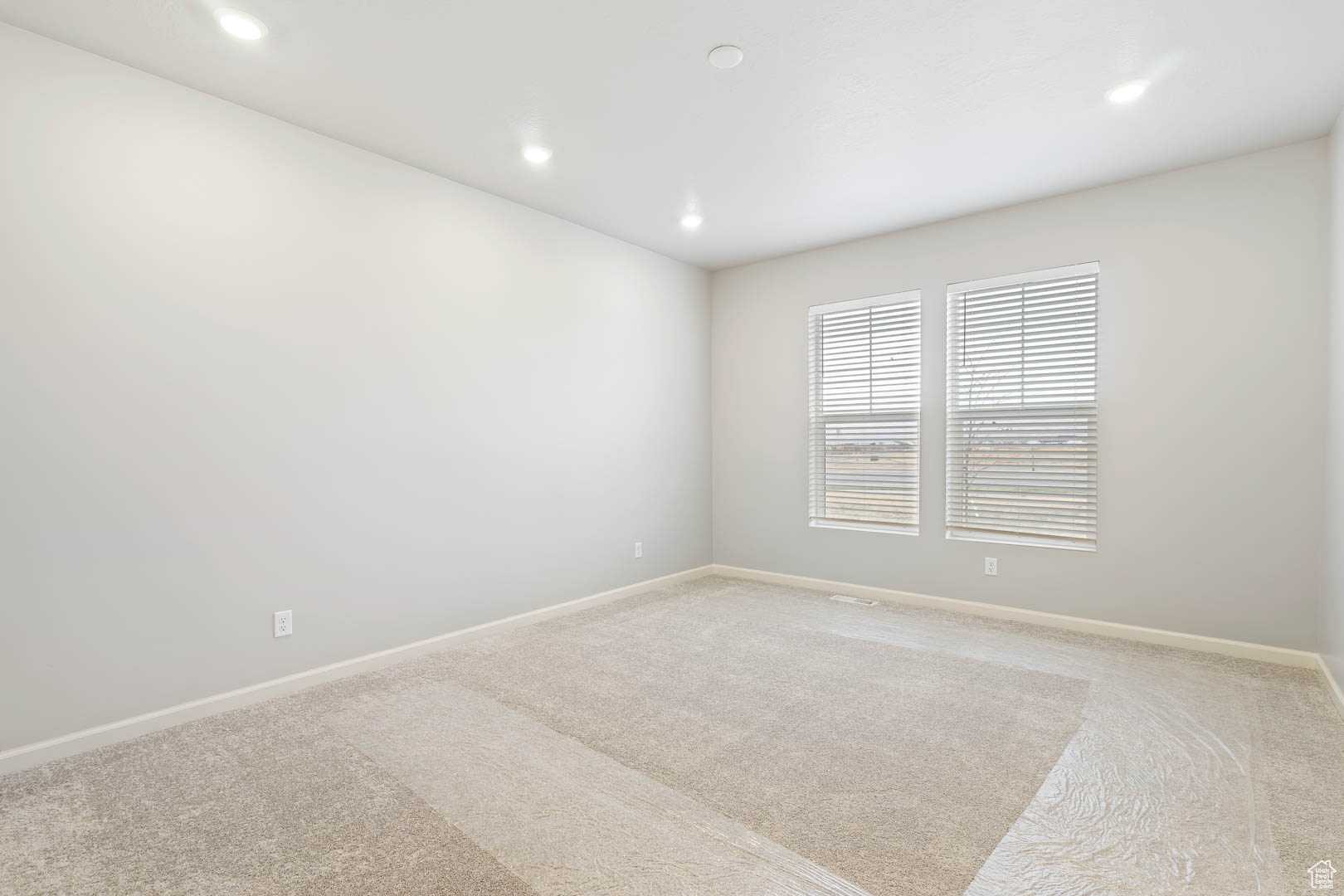 DAYBREAK SPRINGHOUSE - Residential