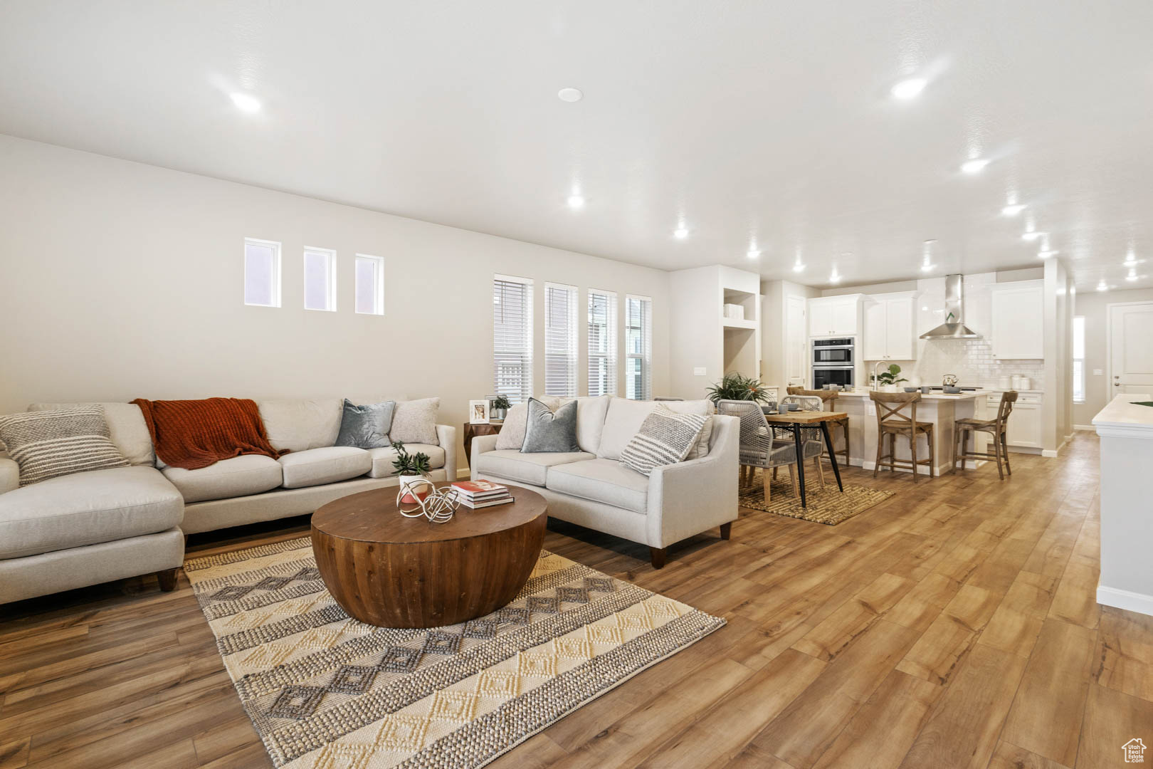 DAYBREAK SPRINGHOUSE - Residential