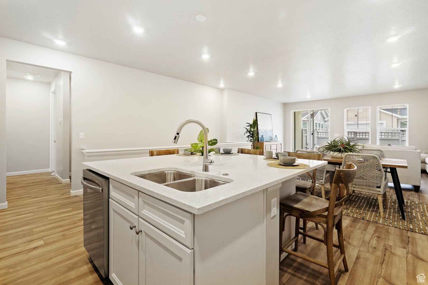 DAYBREAK SPRINGHOUSE - Residential