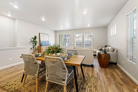 Tiny photo for 11662 S GANNET WAY #580, South Jordan, UT 84009 (MLS # 2118930)