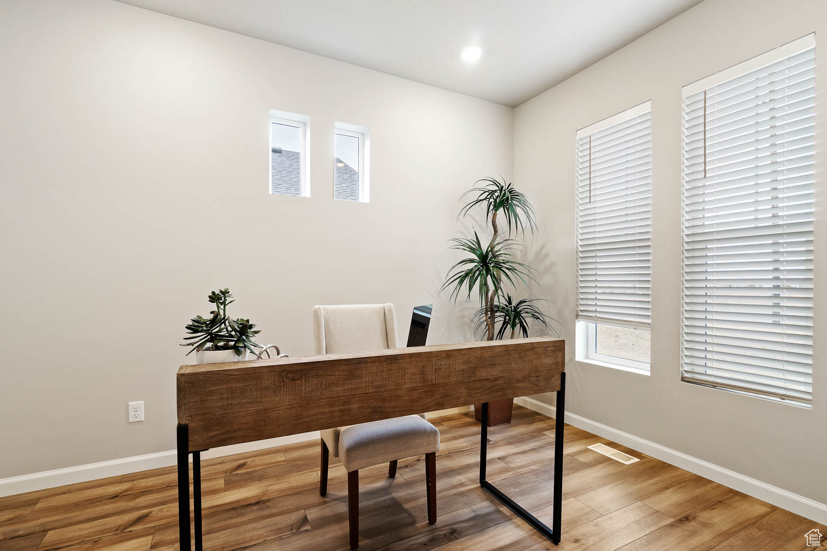 DAYBREAK SPRINGHOUSE - Residential