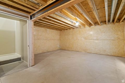 Tiny photo for 11662 S GANNET WAY #580, South Jordan, UT 84009 (MLS # 2118930)