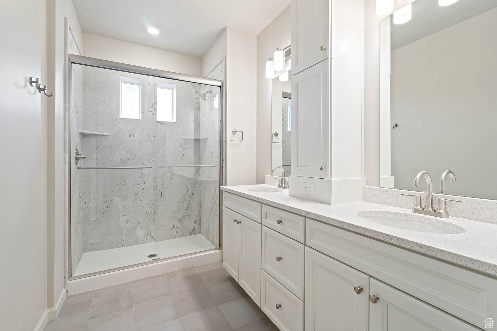 DAYBREAK SPRINGHOUSE - Residential