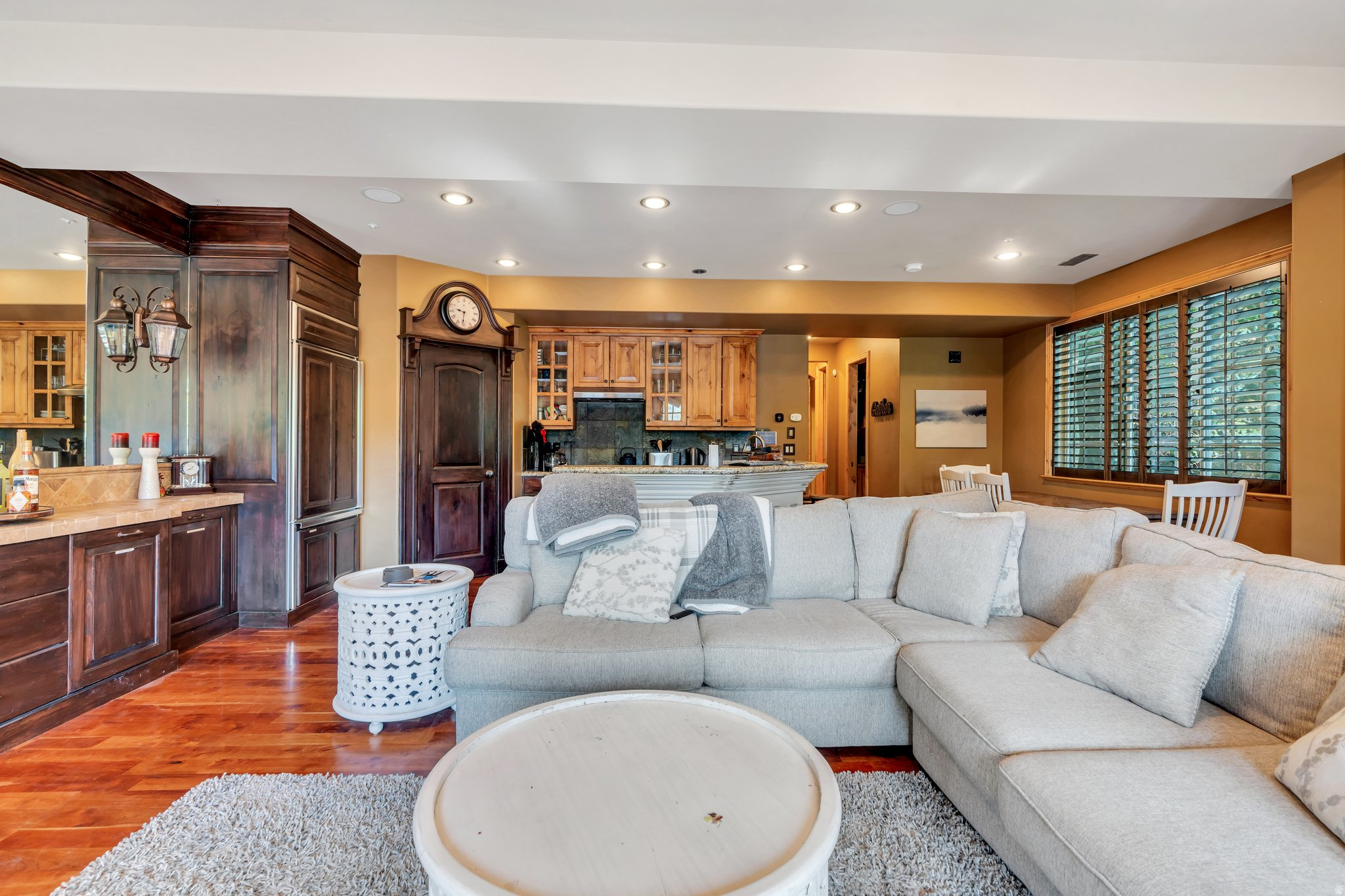 CANYON LINKS - Residential