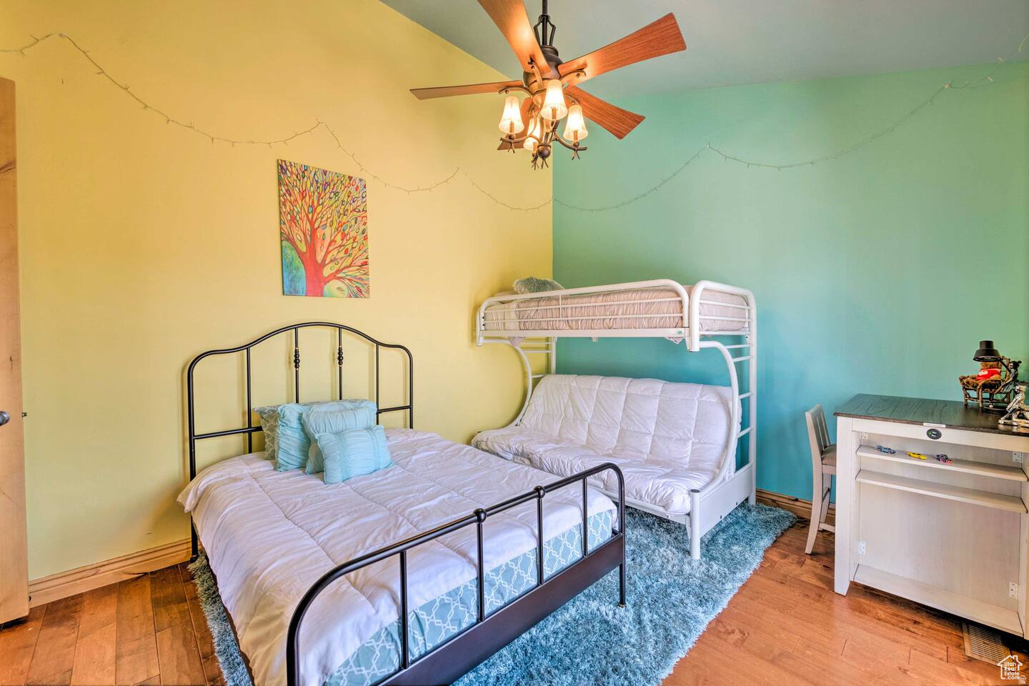 CANYON LINKS - Residential