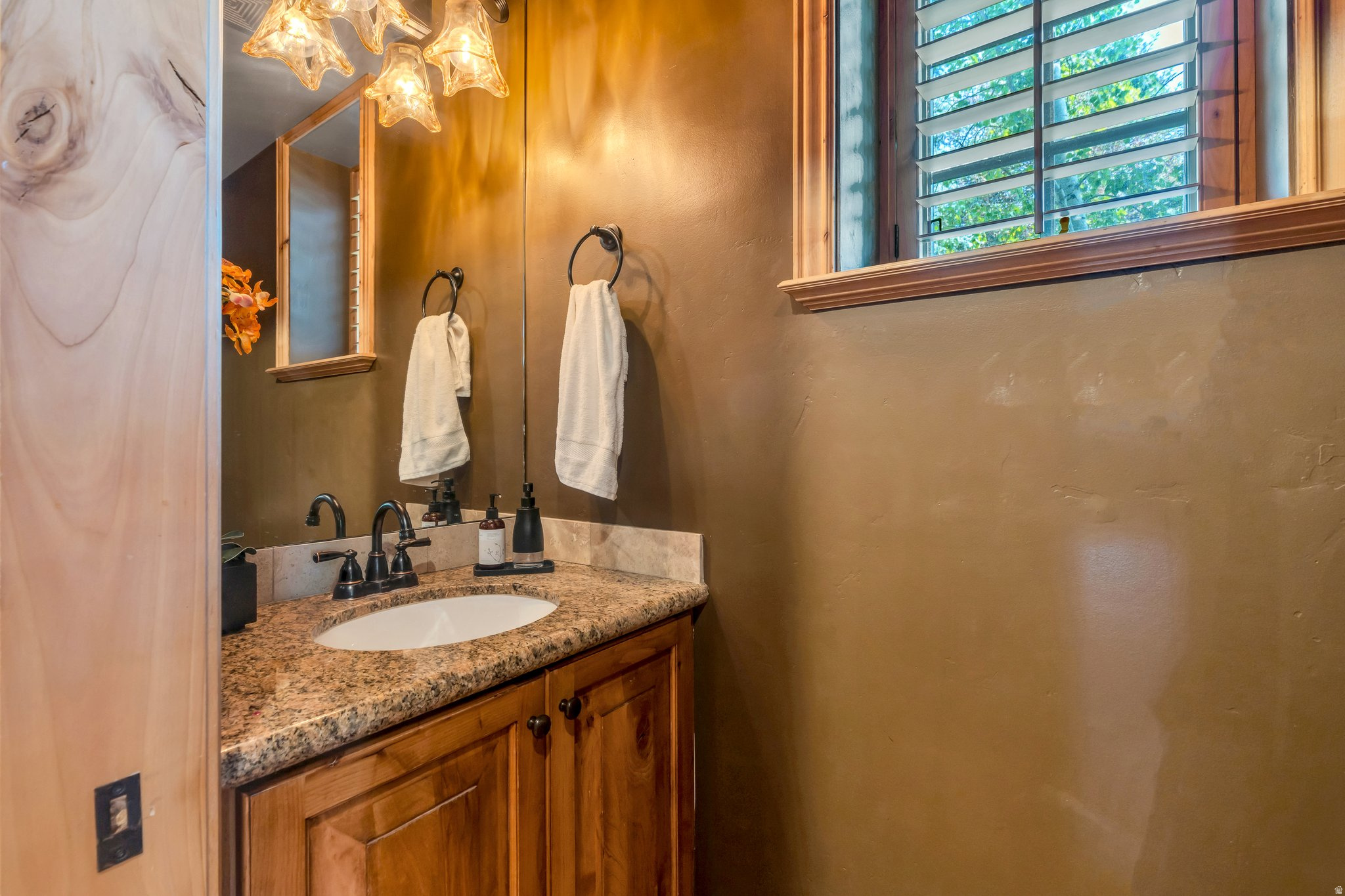 CANYON LINKS - Residential