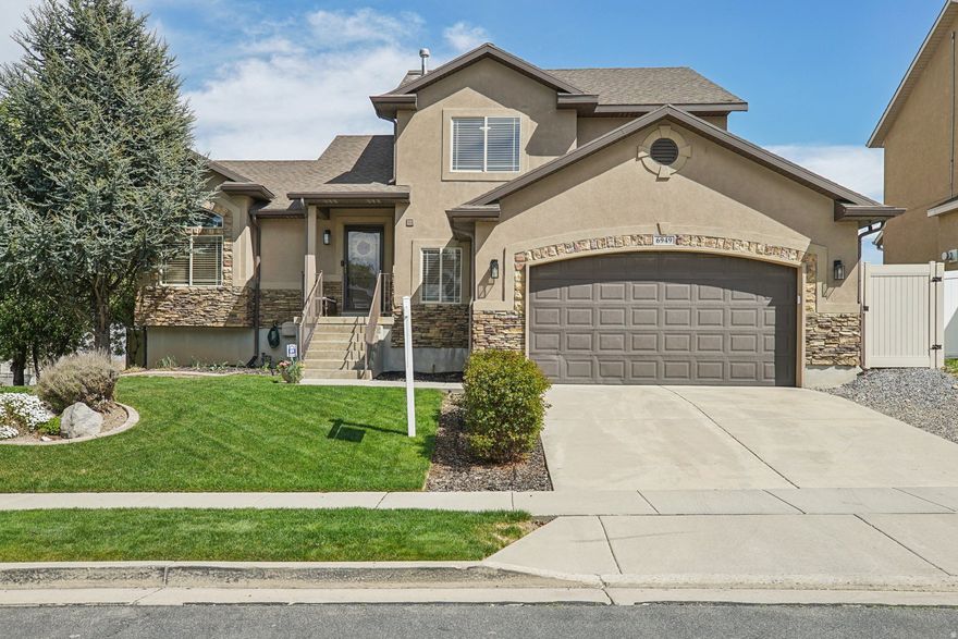 GRAND OPENING | OPEN HOUSE | APRIL 11 | 11:00 AM- 2:00 PM |  Just imagine stepping into your backyard and taking in some of the most amazing mountain views Utah has to offer. The good news is homes like this are hard to find. Featuring a rare, completely flat yard, this property offers the perfect blend of function and beauty, ideal for entertaining, relaxing, or simply enjoying the scenery. Opportunities like this don't come around often.