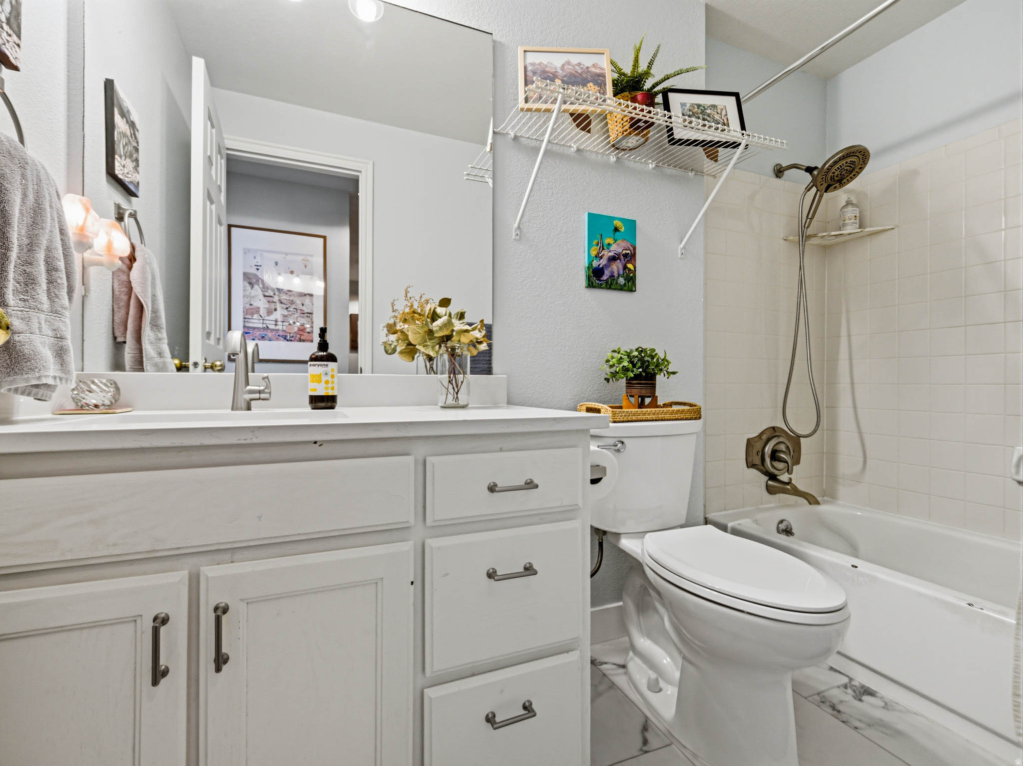 TOWNE PARK - Residential