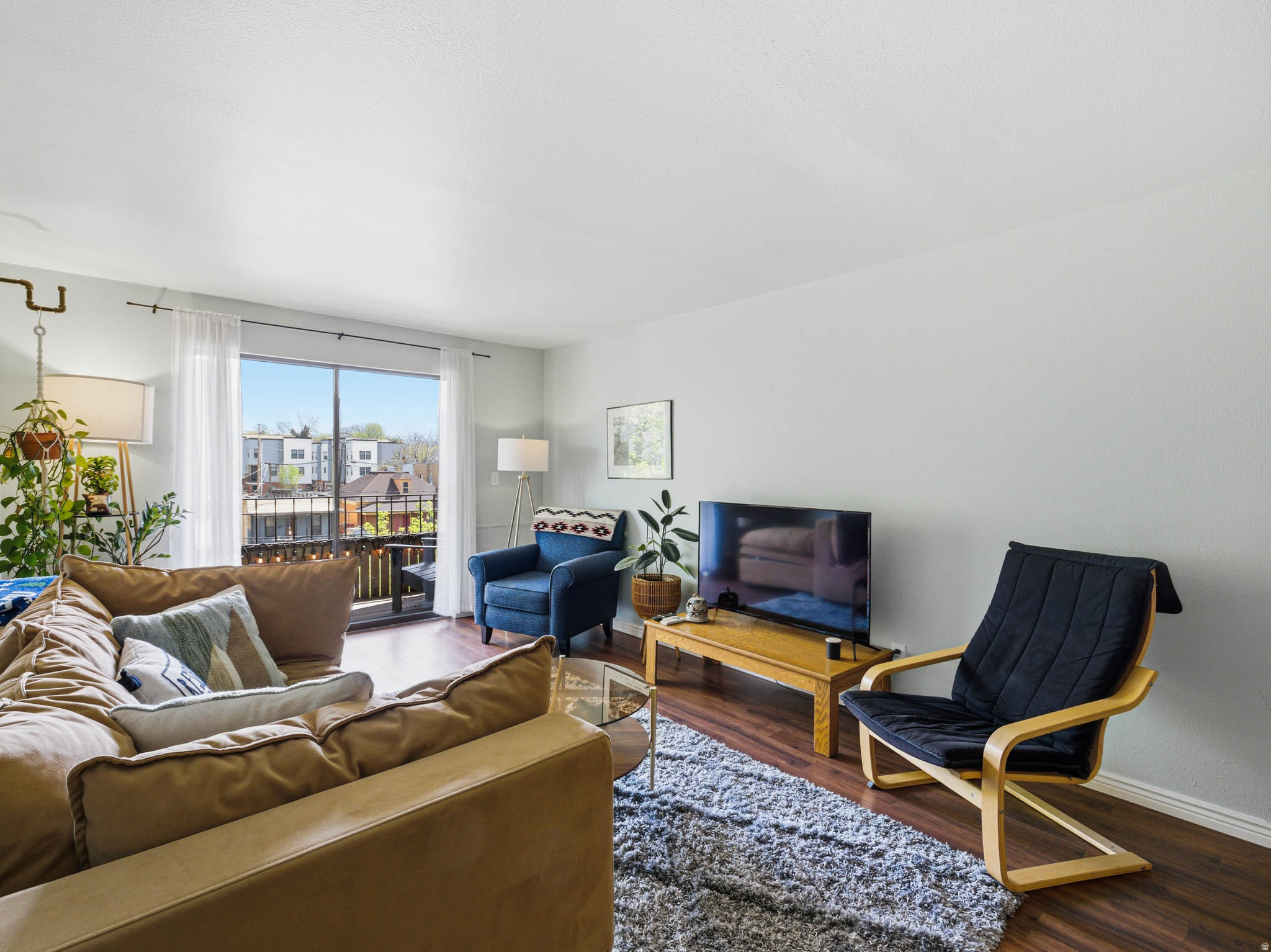 TOWNE PARK - Residential