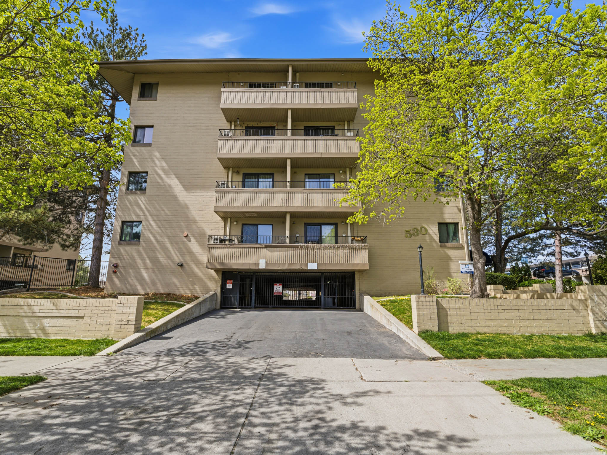 TOWNE PARK - Residential