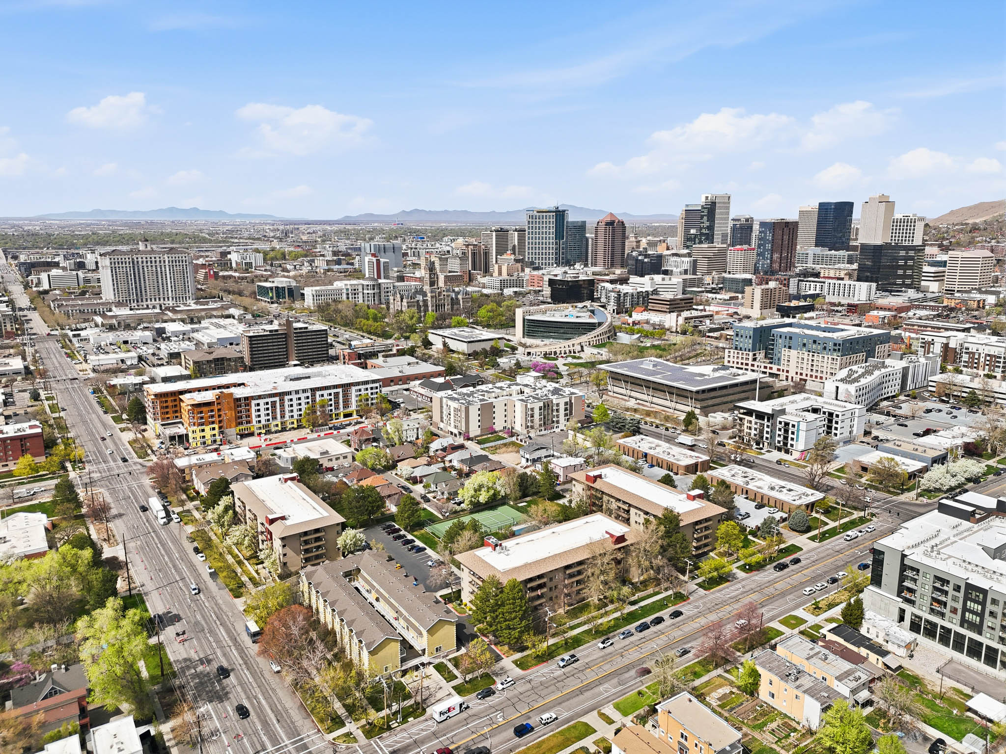 TOWNE PARK - Residential