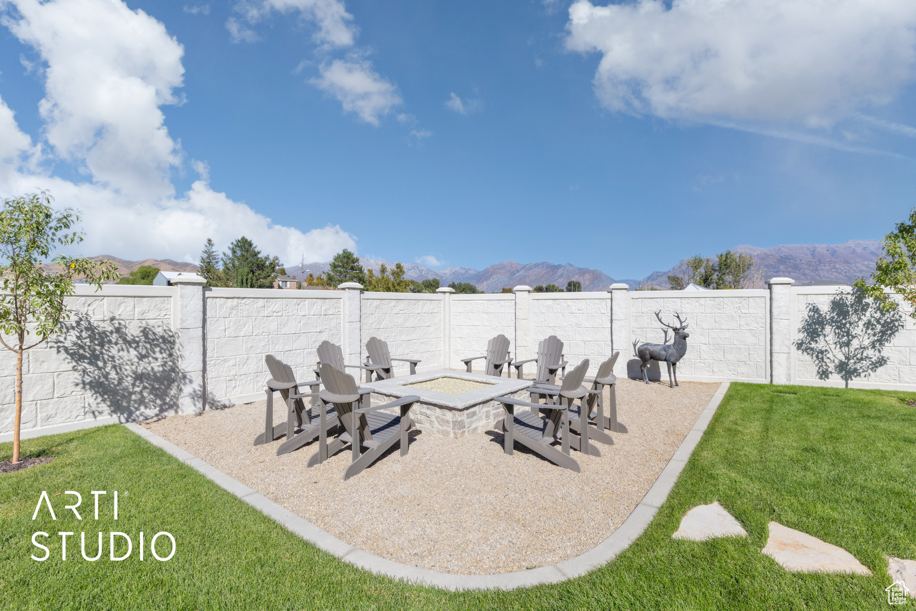 PIONEER HEIGHTS - Residential