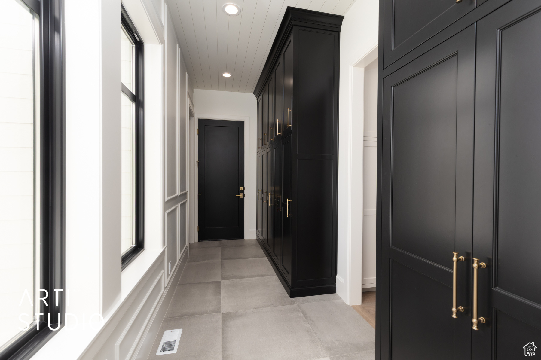 PIONEER HEIGHTS - Residential