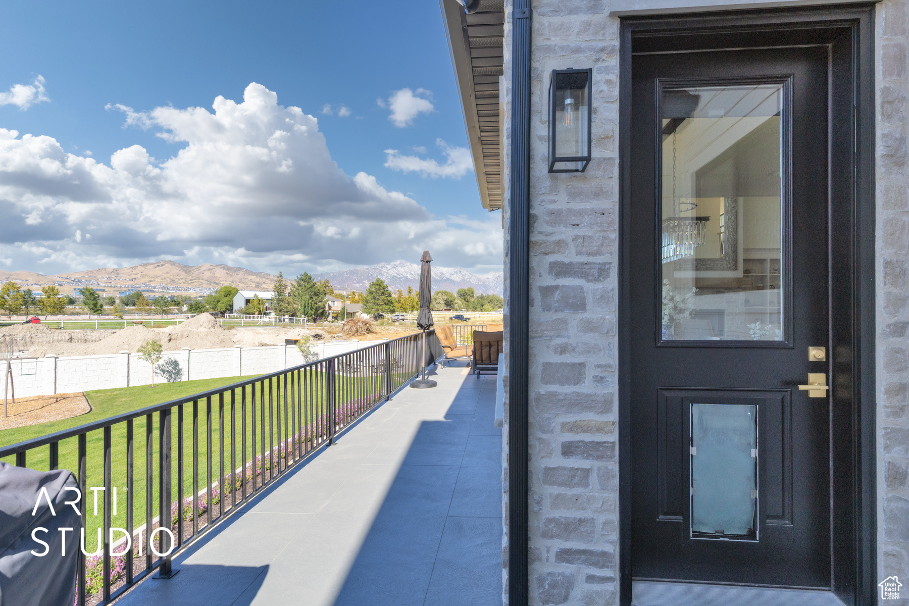 PIONEER HEIGHTS - Residential