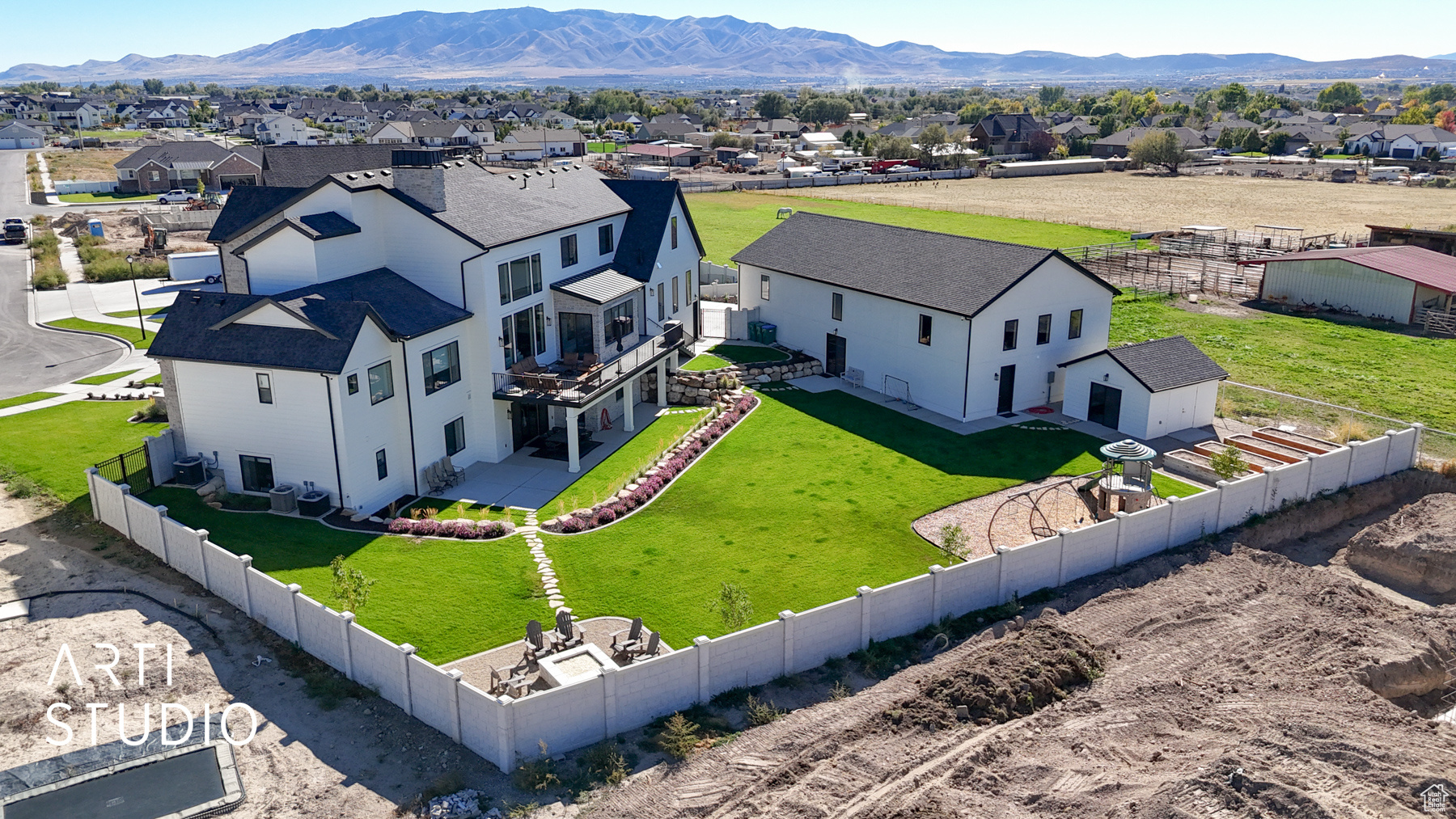 PIONEER HEIGHTS - Residential