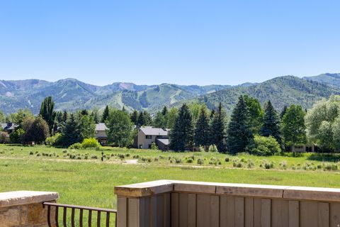 Tiny photo for 4891 LAST STAND DR, Snyderville, UT 84098 (MLS # 2166375)