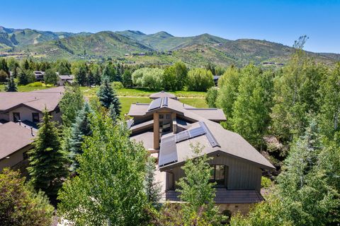 Tiny photo for 4891 LAST STAND DR, Snyderville, UT 84098 (MLS # 2166375)