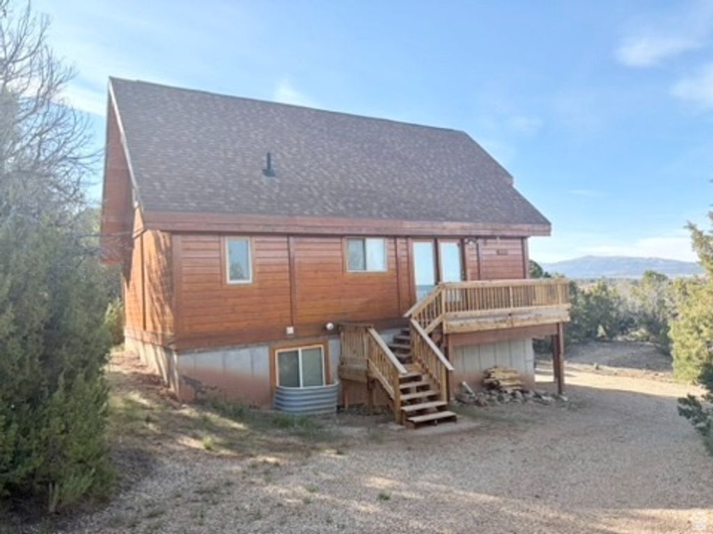 Photo of 45345 W 7500 S, Fruitland, UT 84027 (MLS # 2156850)