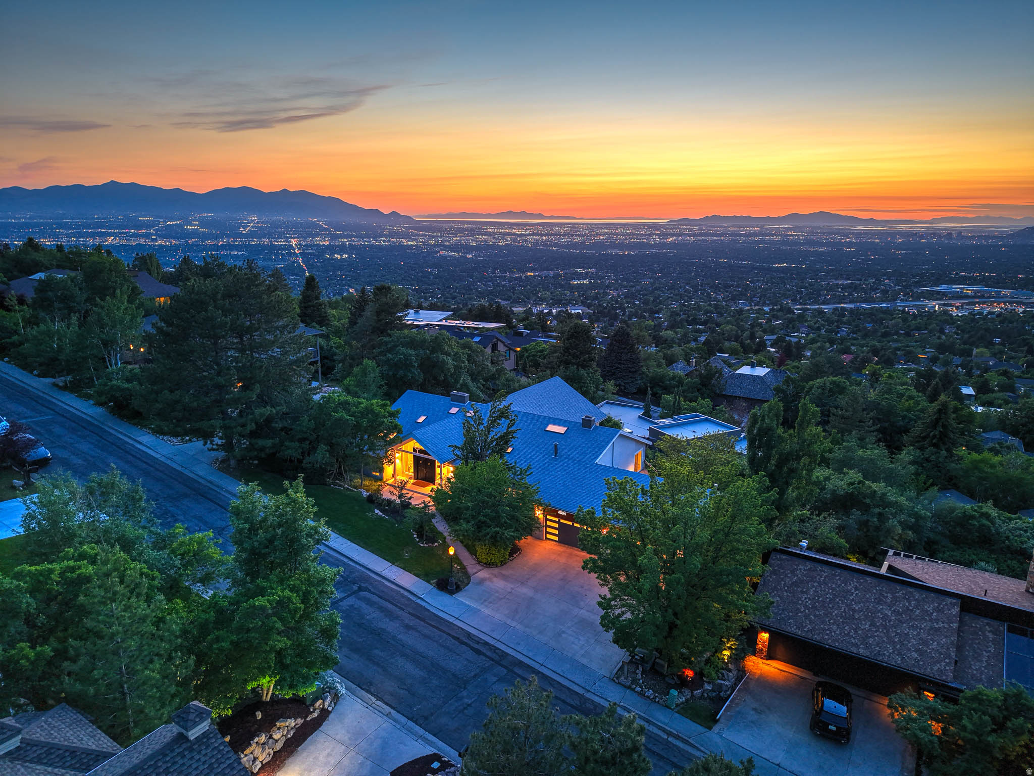 MT OLYMPUS COVE #12 - Residential