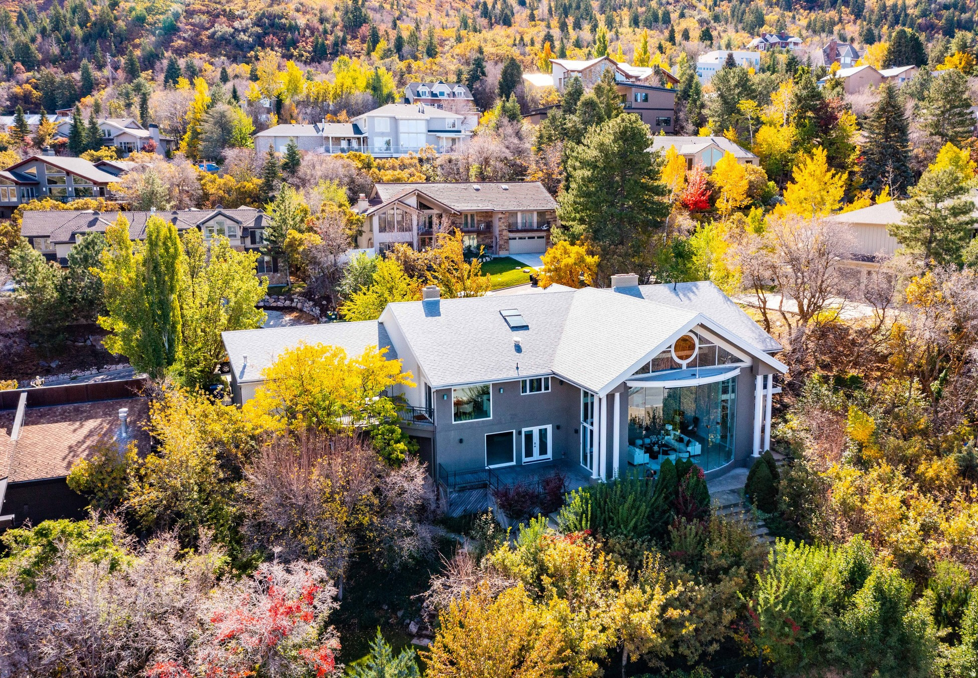 MT OLYMPUS COVE #12 - Residential
