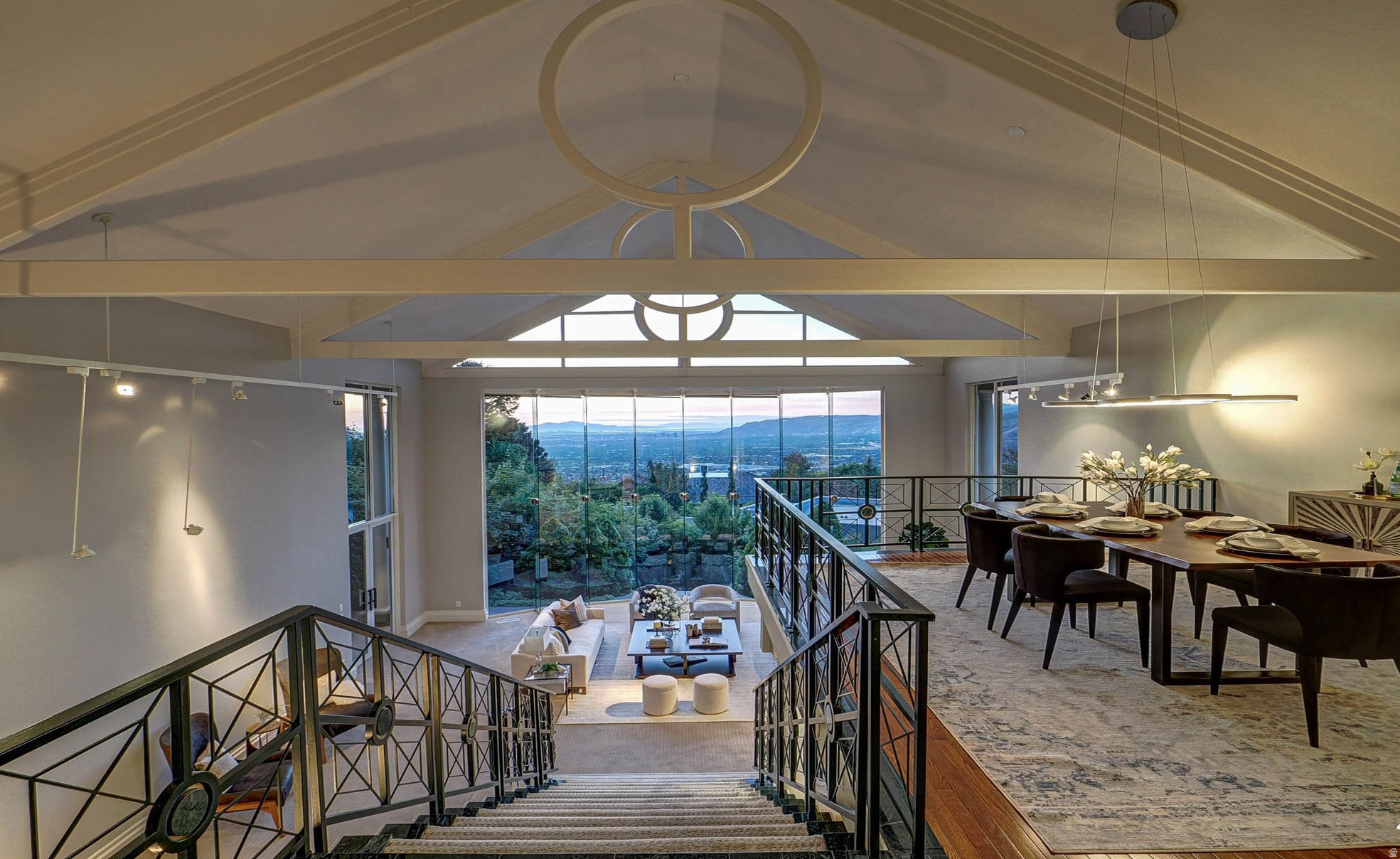 MT OLYMPUS COVE #12 - Residential