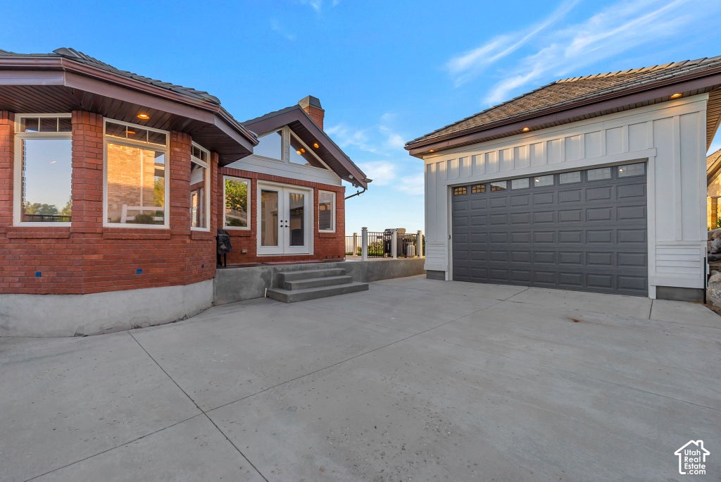 Photo of 1007 E EAGLEWOOD DR, North Salt Lake, UT 84054 (MLS # 2192640)