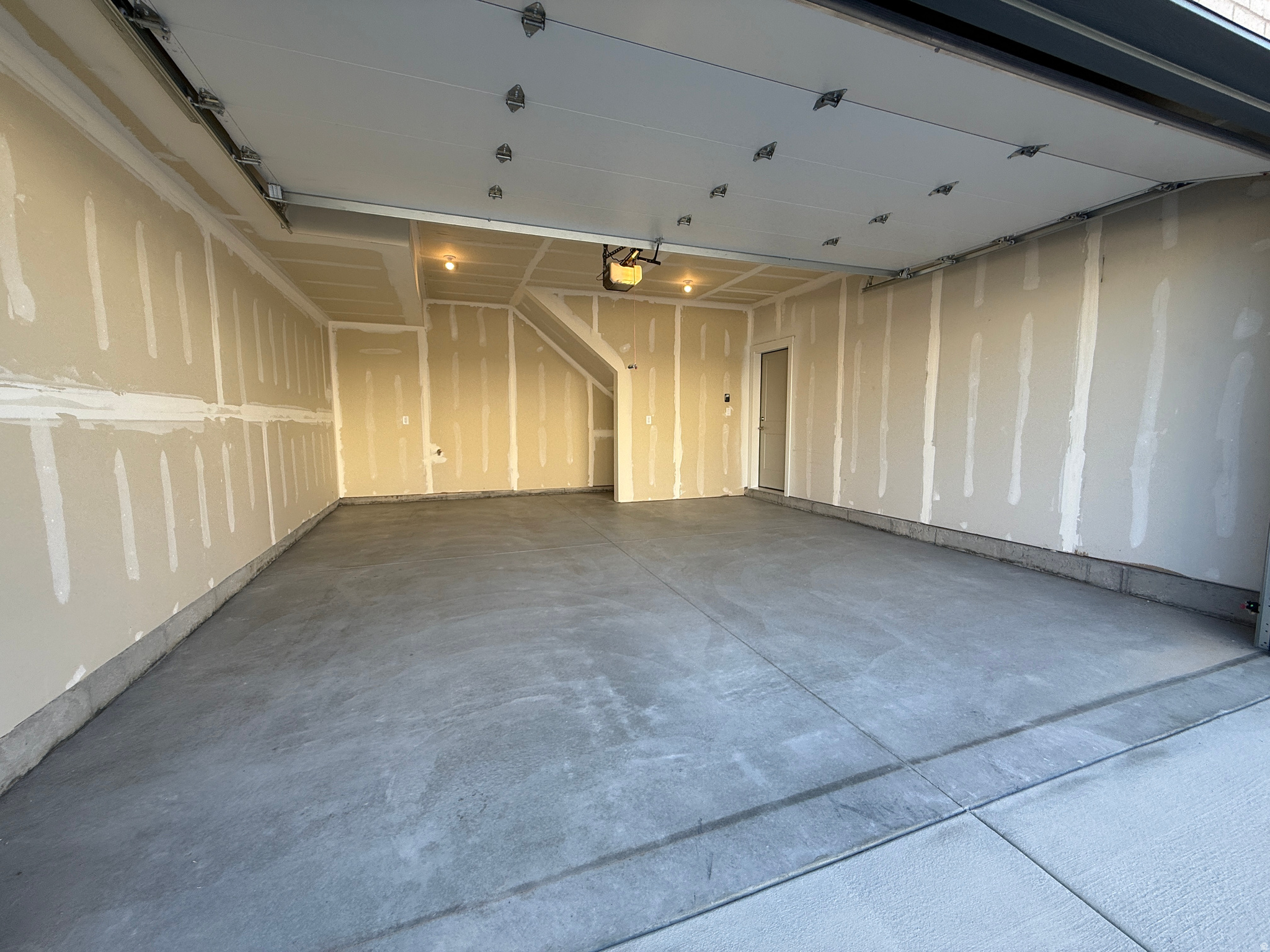 VILLAGES AT GREEN FARM - Residential