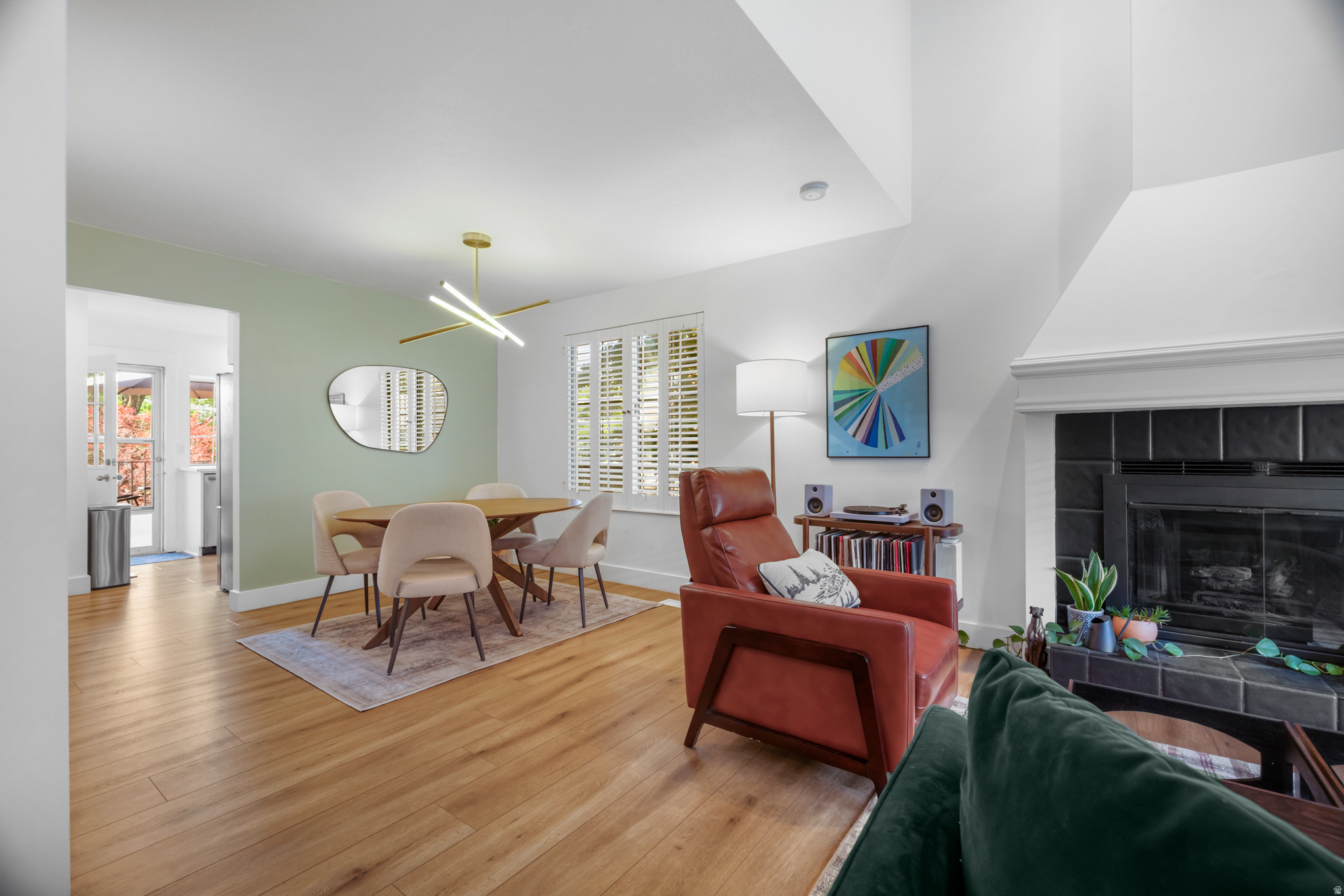 SHADYBROOK CONDM - Residential