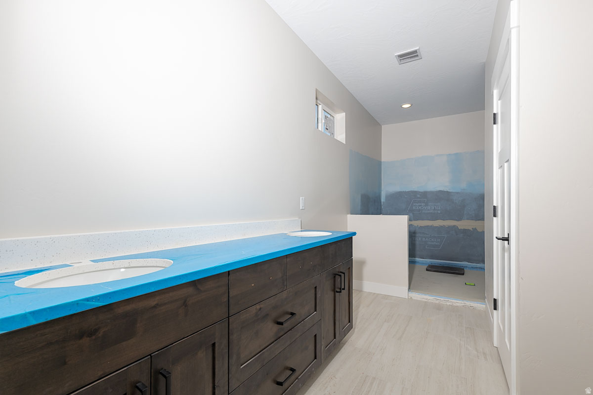 OLD SORREL RANCH - Residential