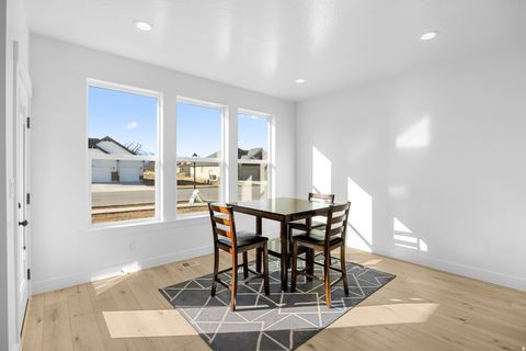 Tiny photo for 2662 S EAGLE DR #01, Spanish Fork, UT 84660 (MLS # 2151275)