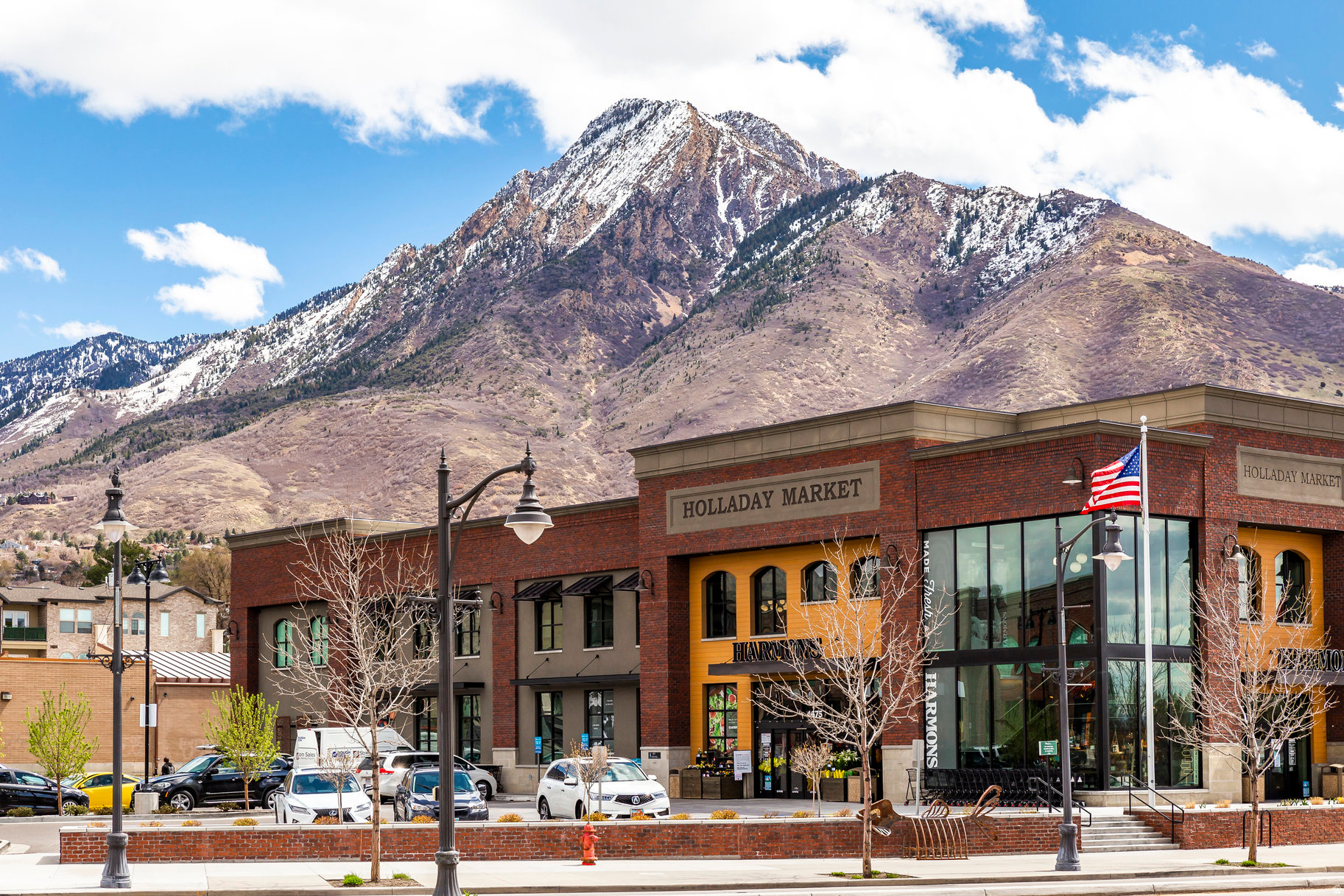 APOLLO SQUARE - Residential