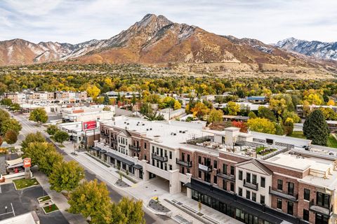 Tiny photo for 2250 E MURRAY HOLLADAY RD #306, Holladay, UT 84117 (MLS # 2147696)