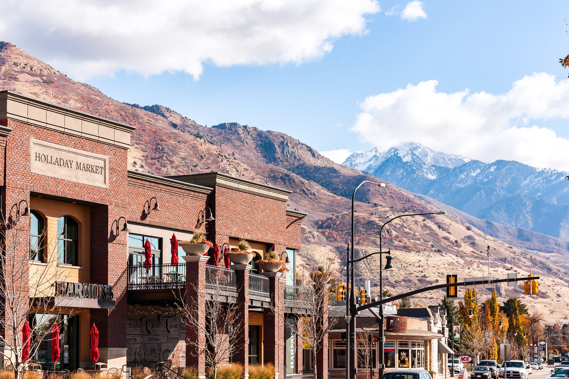 APOLLO SQUARE - Residential