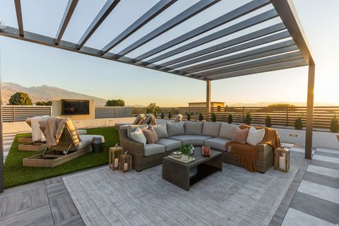 Tiny photo for 2250 E MURRAY HOLLADAY RD #306, Holladay, UT 84117 (MLS # 2147696)