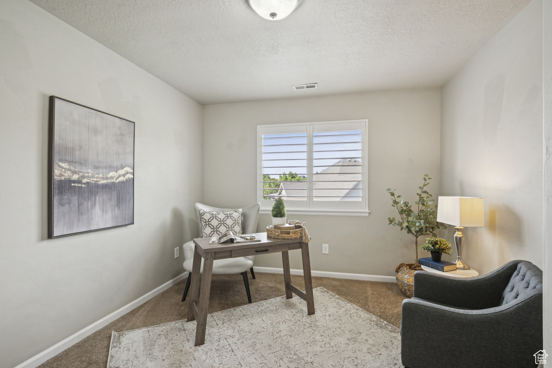 CRESTHAVEN VILLAGE - Residential