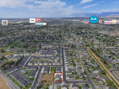 Tiny photo for 2862 S ALLISON WAY, Syracuse, UT 84075 (MLS # 2175656)