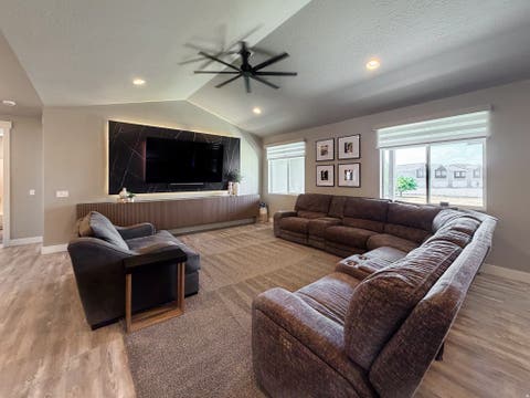 Tiny photo for 2862 S ALLISON WAY, Syracuse, UT 84075 (MLS # 2175656)
