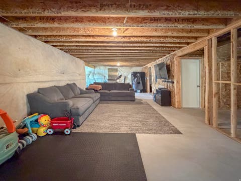 Tiny photo for 2862 S ALLISON WAY, Syracuse, UT 84075 (MLS # 2175656)