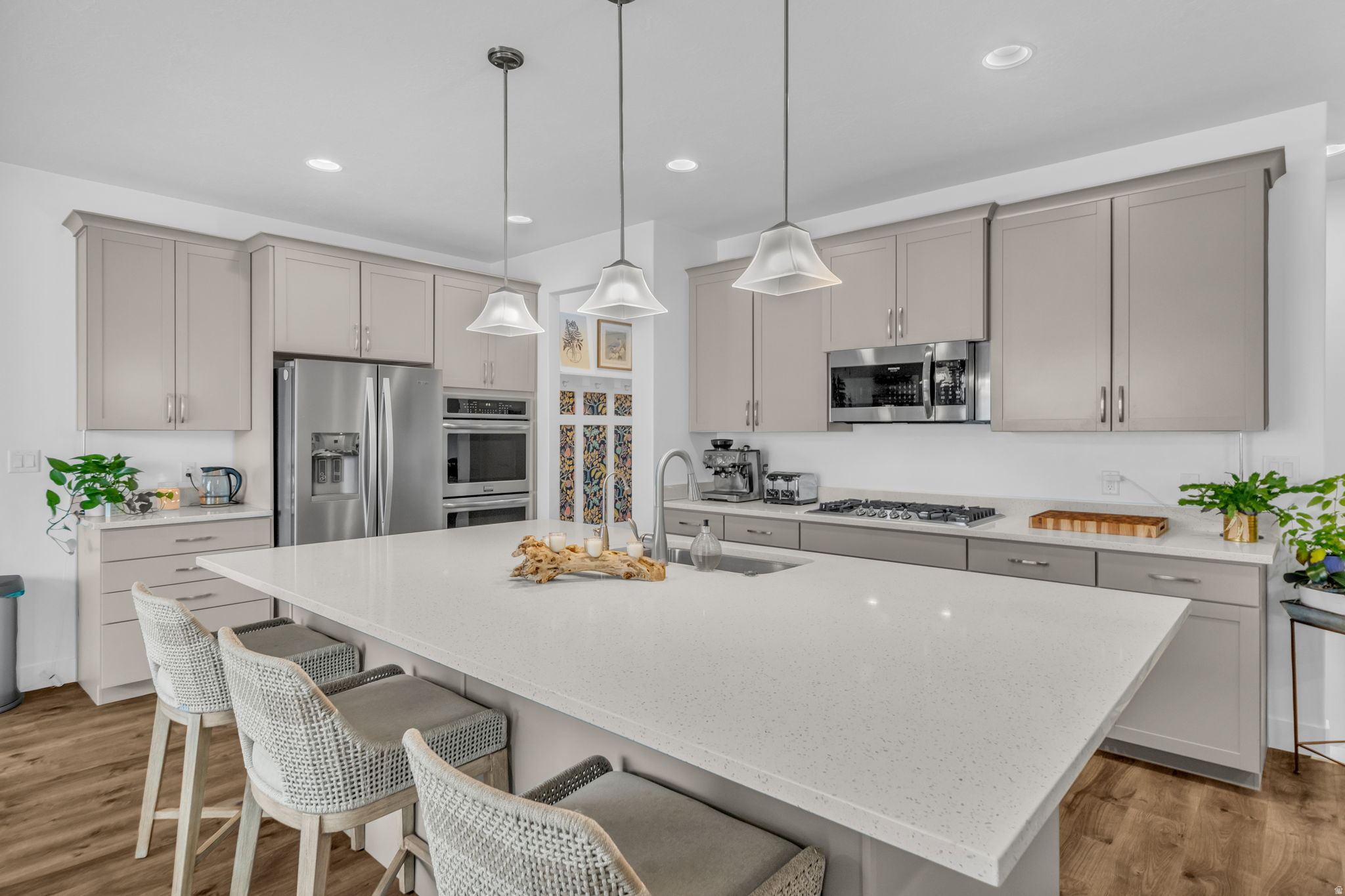 MAPLETON GROVE - Residential