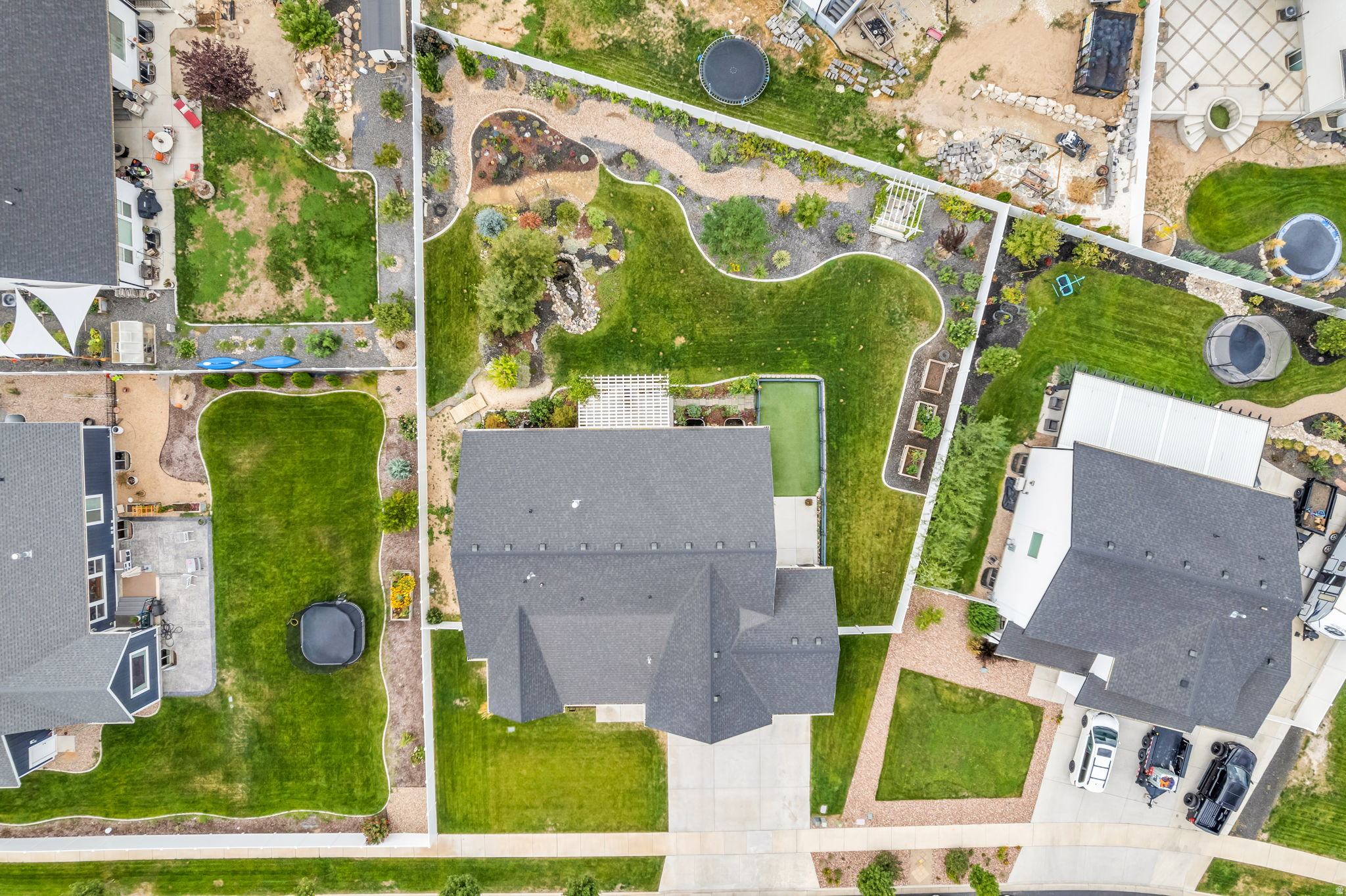 MAPLETON GROVE - Residential